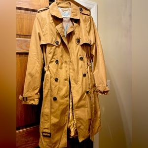 Brand new Antonio Melani trench coat in perfect condition!